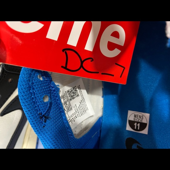 Travis Scott x Fragment Jordan 1 low size 11 100% authentic - Picture 8 of 16